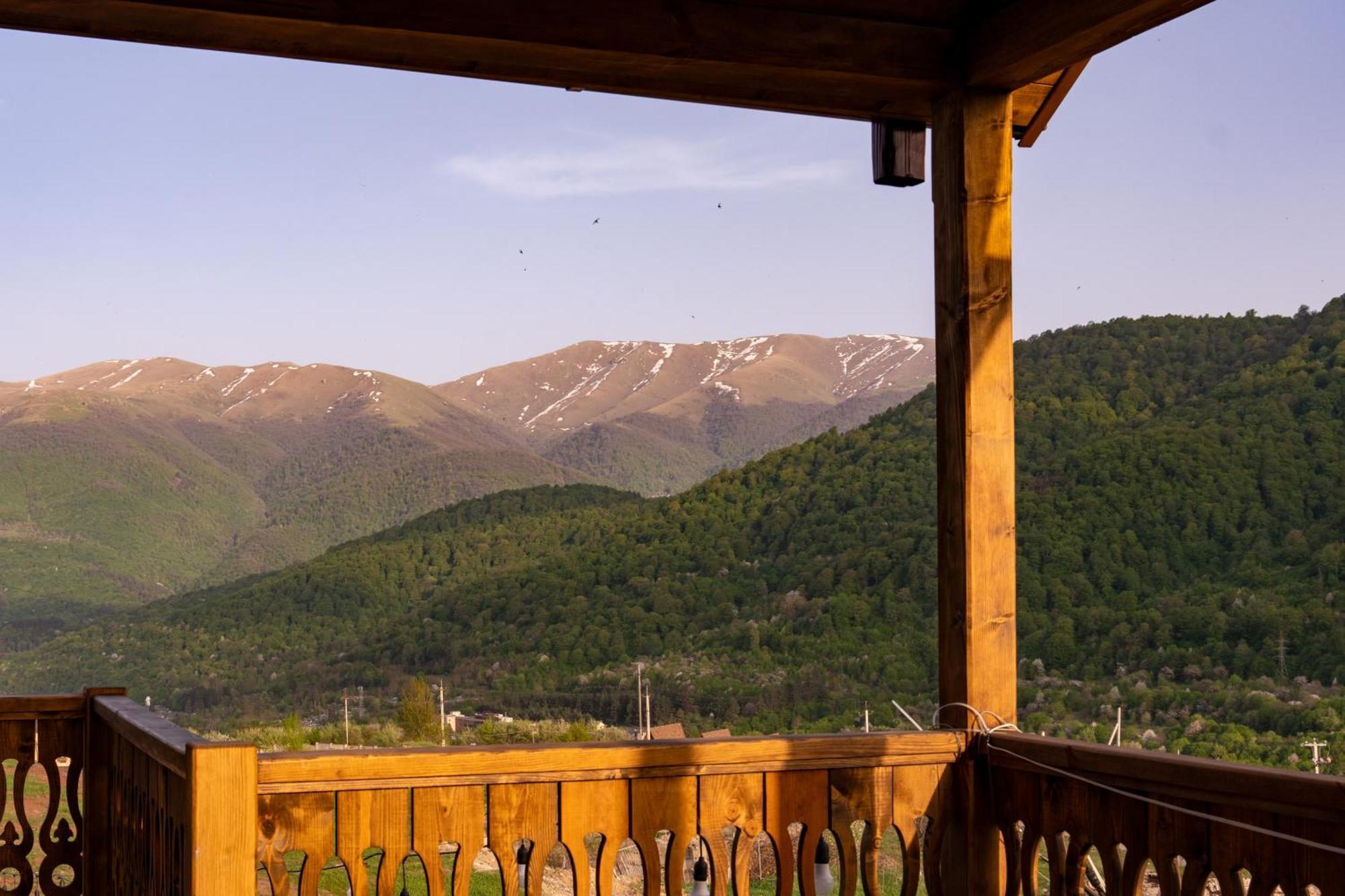 Motives Inn Dilijan Esterno foto