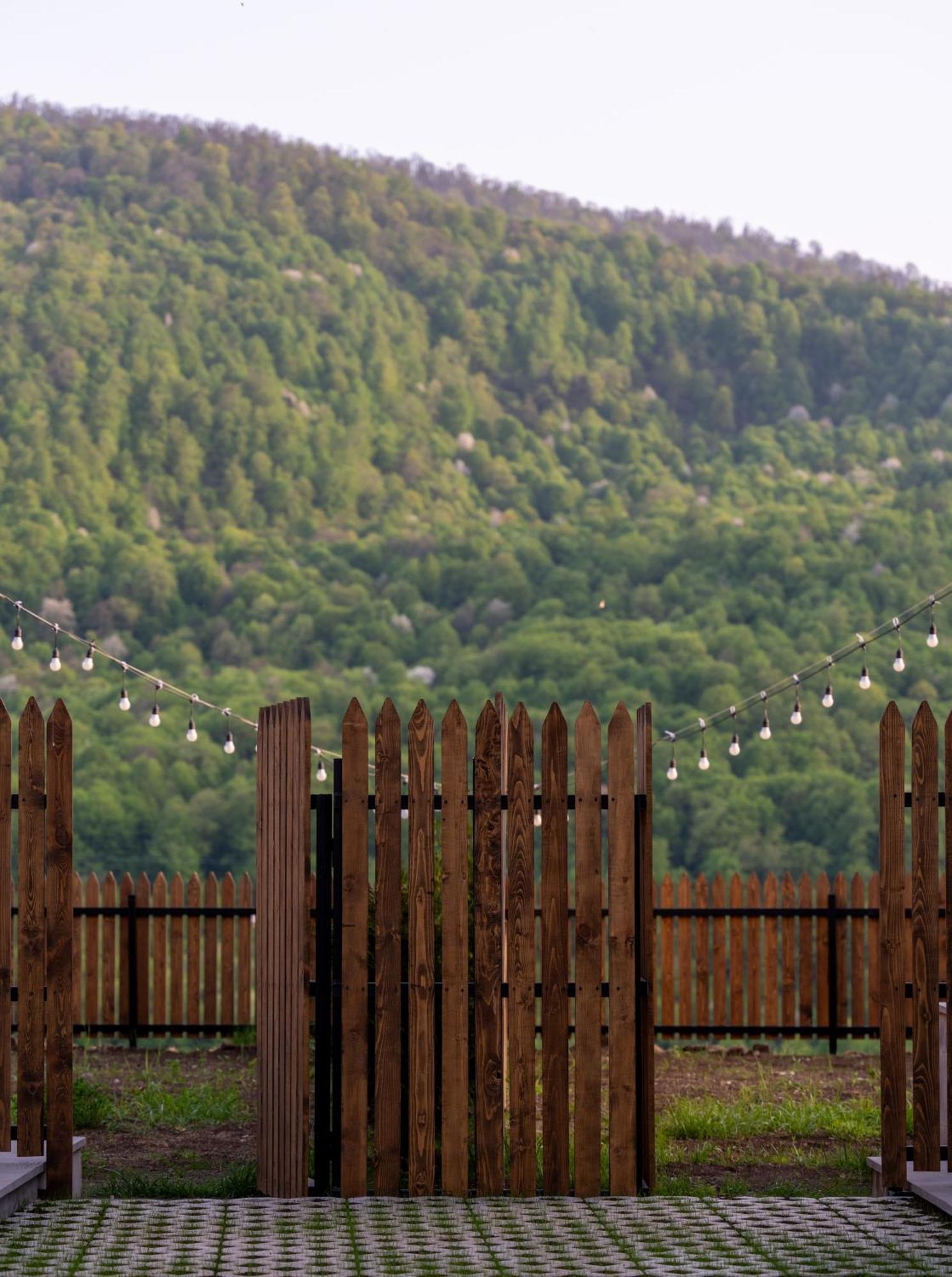 Motives Inn Dilijan Esterno foto